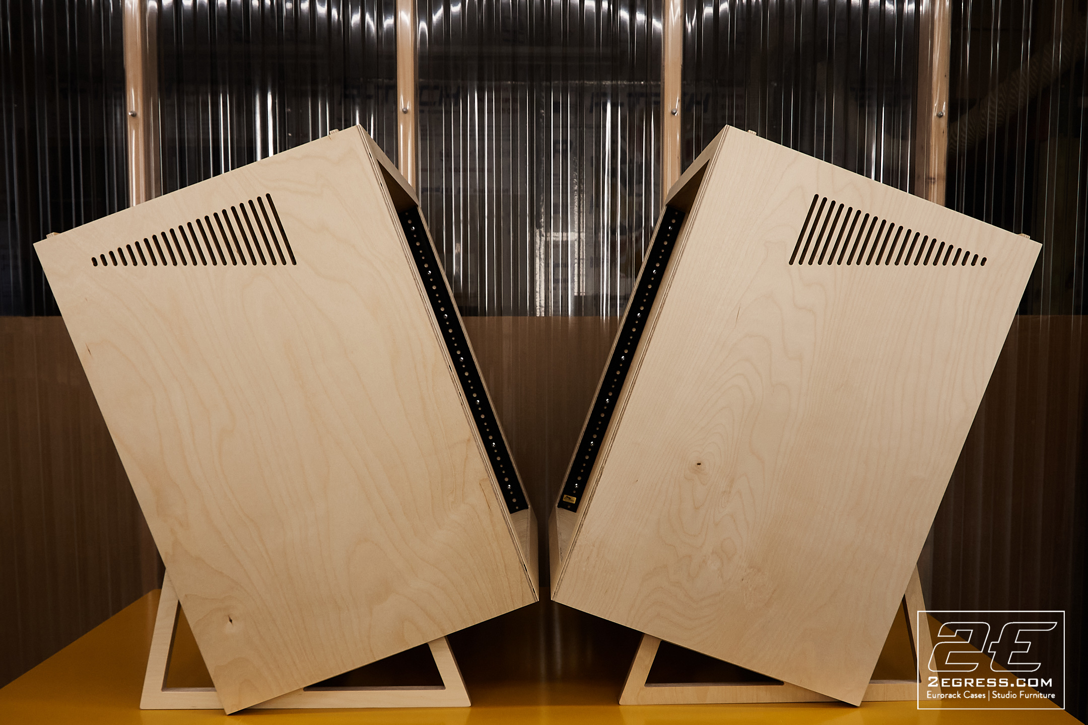 Stduio Rack | Lifttop | 2Egress